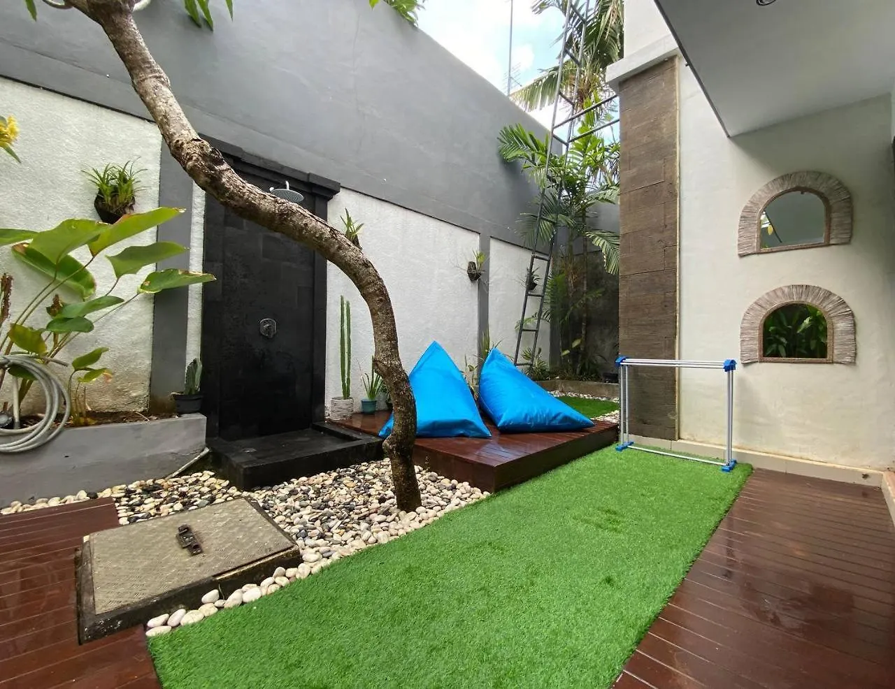 Villa Mayu Dedaries Seminyak  Indonesia