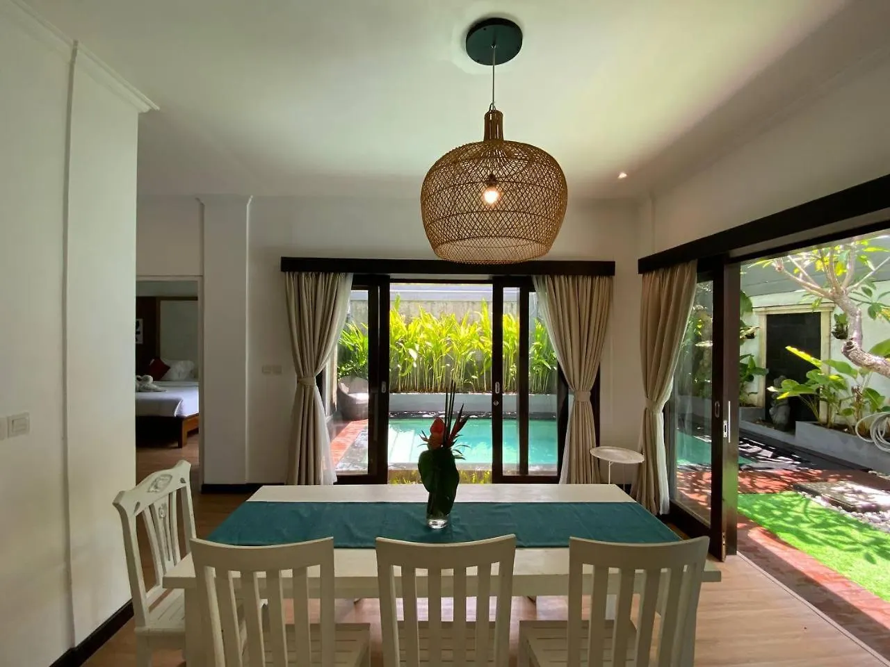 Villa Mayu Dedaries Seminyak  Seminyak (Bali)